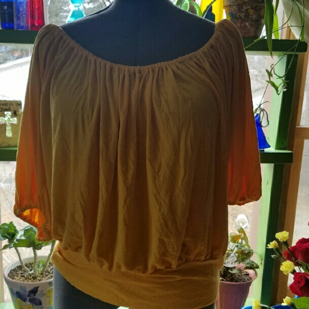 Poof Excellence 1x Convertable Sunny Gold Top