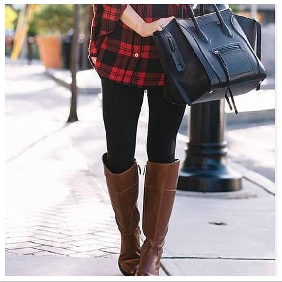 Just Restocked!! :-) Black knit leggings - Picture 2 of 4