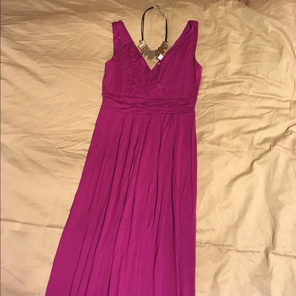 Old Navy Dresses & Skirts - New Old Navy Stretch Fuchsia Maxi Dress S