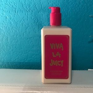 Viva La Juicy body lotion