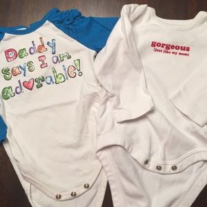2 onesies.