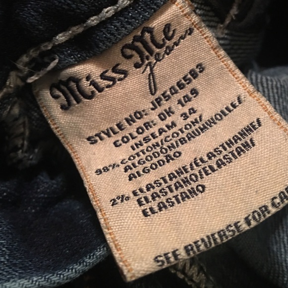 Size 24 Miss Me Jeans - Picture 4 of 4