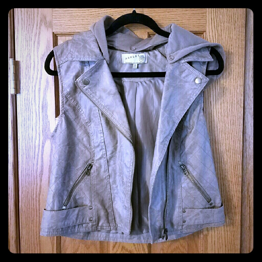 26 International Ashley brand faux leather vest