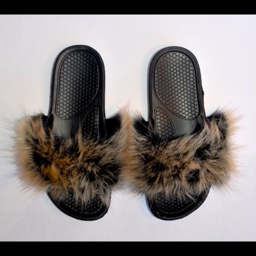 Fur slide