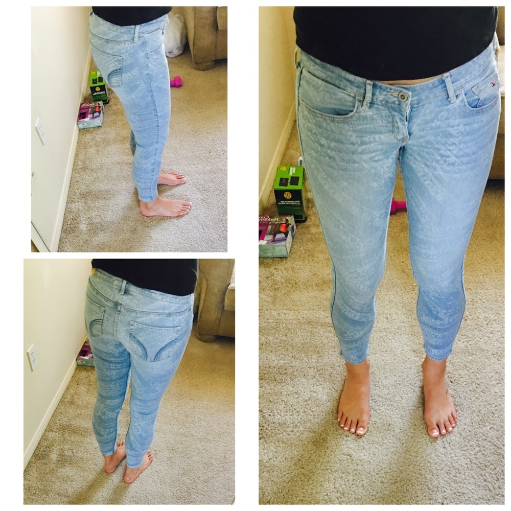 Aztec design hollister jeans