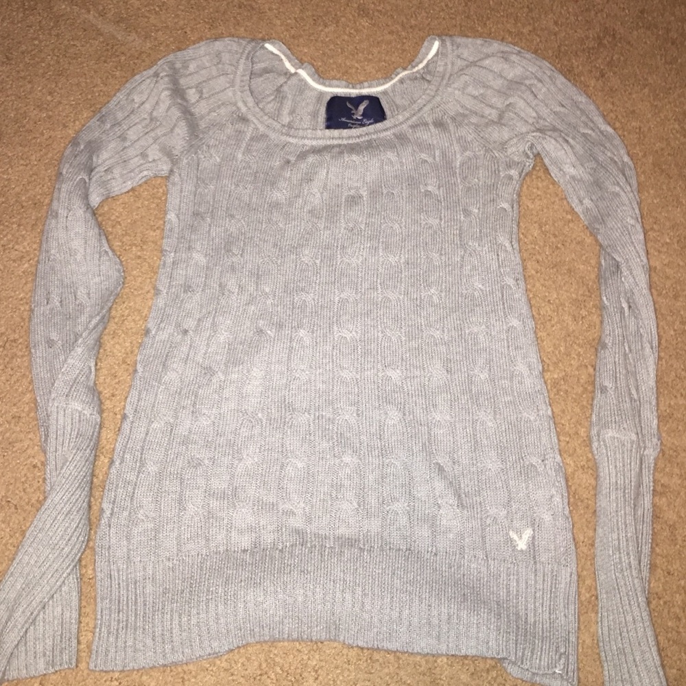American Eagle Cable sweater small
