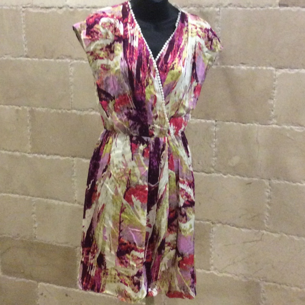 Antonio Melani 🌺 Multi-Colored Wrap Dress Size 2 - Picture 2 of 4