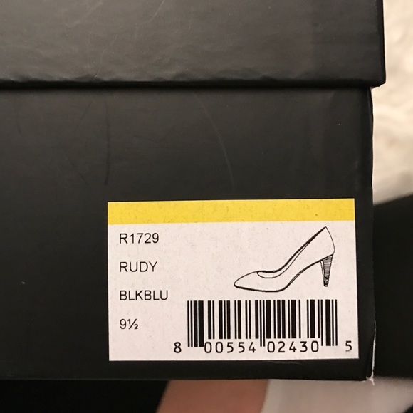 Joe's high heels - Picture 3 of 4