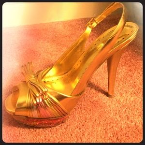 BCBG Girls Gold Pump