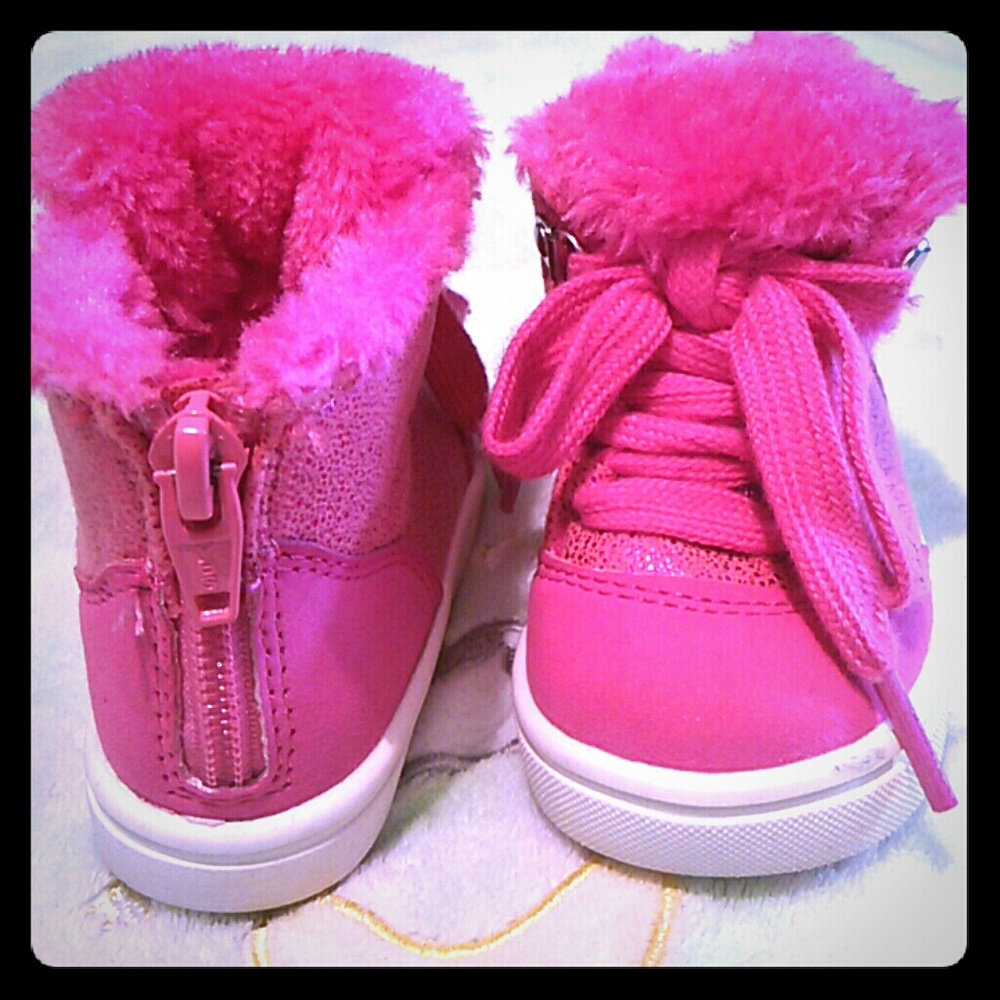 Toddlers shoes