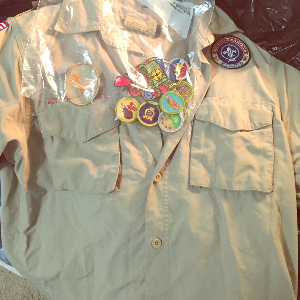 Boy Scout adult small shirt with lot of patches