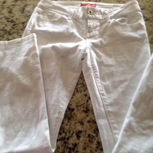 White Guess medium rise skinny "Sarah fit" 29/32