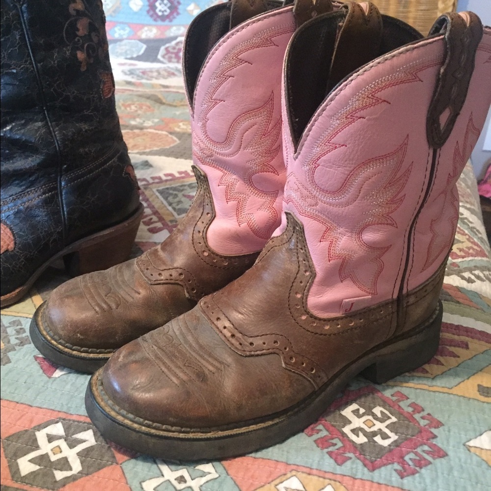 Justin gypsy boots size 7