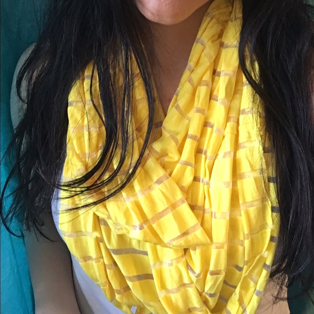 Yellow infinity Scarf