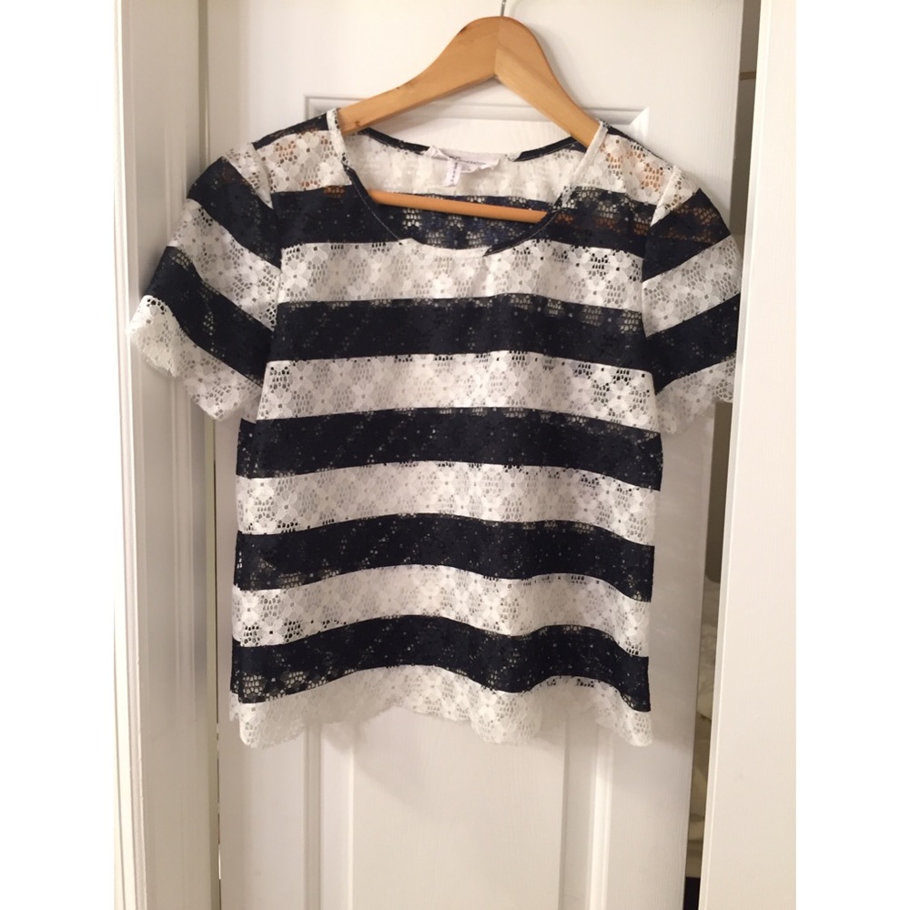 Bcbgeneration lace scalloped navy/white striped