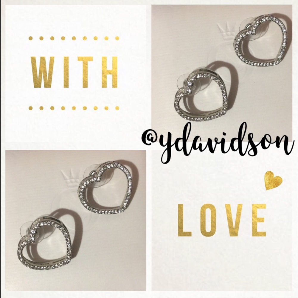 🔴Silver tone Open ❤️ heart earrings