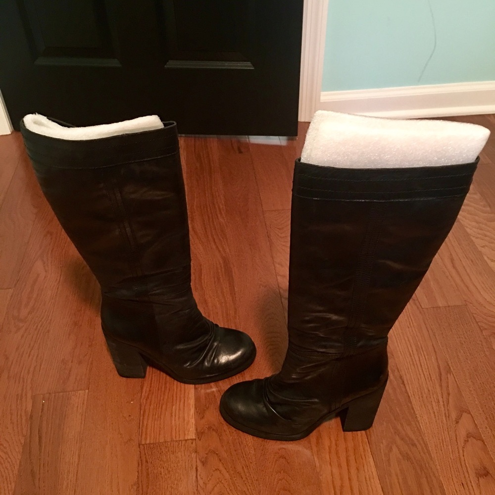 Jessica Simpson Tustiny Black Boots