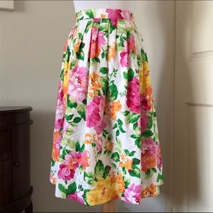 🛑SOLD🛑 The Charlotte Vintage Floral Midi Skirt