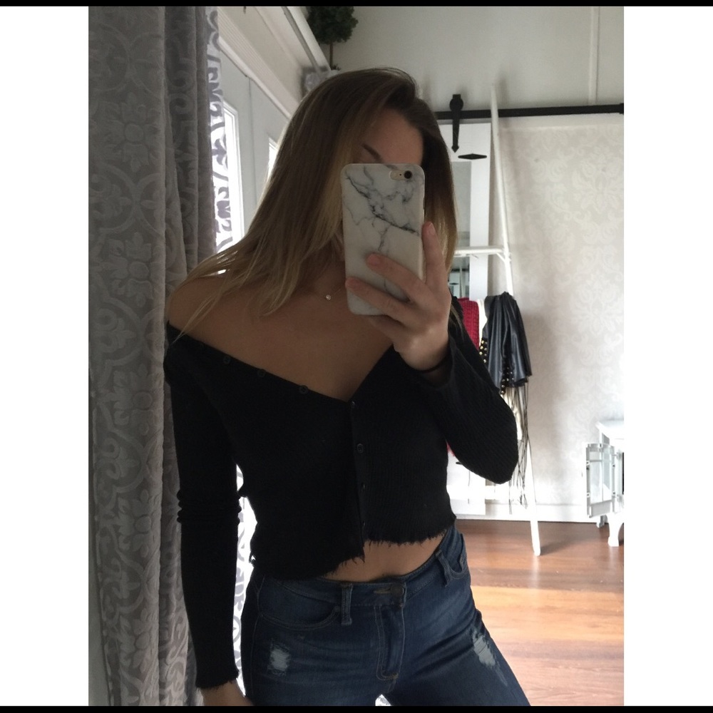 SOLDOUT || Dev Crop - Picture 3 of 4