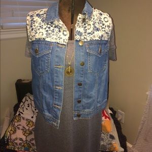 Forever 21 jean and crochet vest