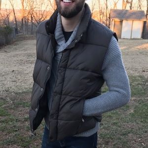 Old Navy Puffer Vest