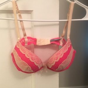 Pink Aerie push up bra - 32B
