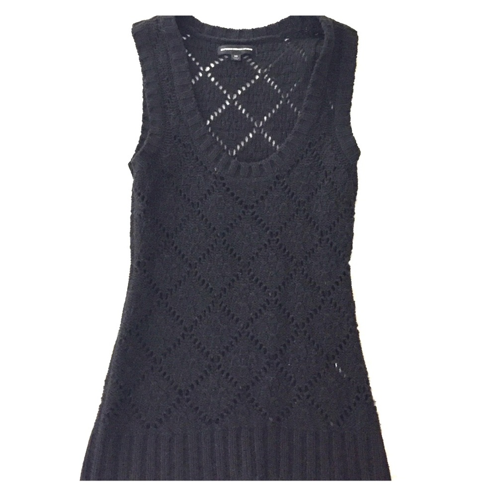Express black knit scoop sweater vest XS