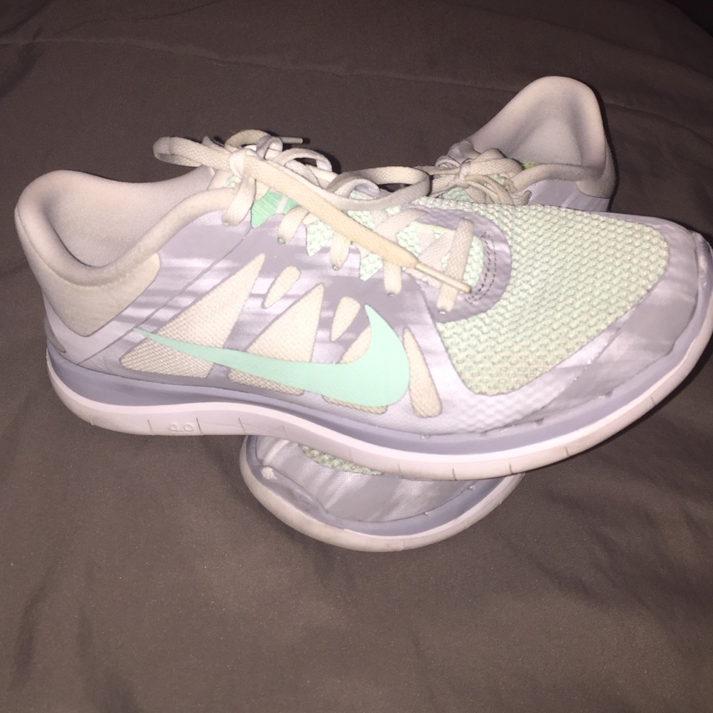 Women's Nike Free Running Shoes