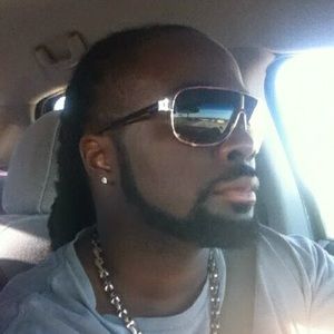 Meet your Posher, Melvin j.