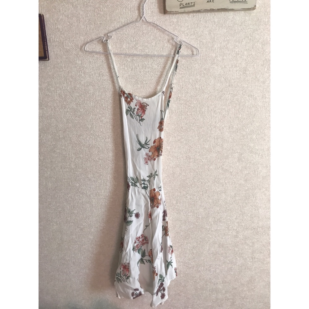 🚫Trade🚫Brandy Melville white lilly Kristen dress