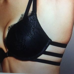 Very sexy Victoria's Secret bra