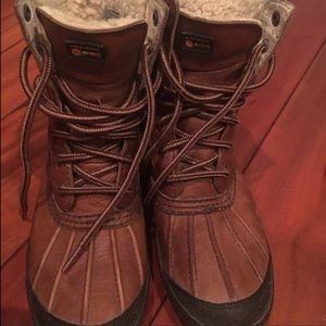 Ugg women's snow/ rain boots