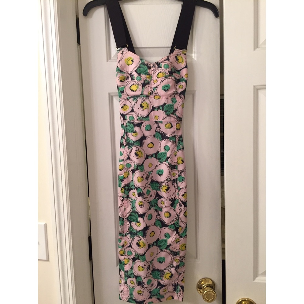 Rachel Roy floral X straps in back