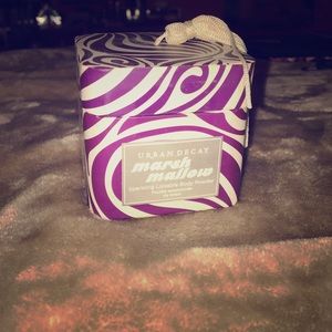 Urban Decay Marshmallow Sparkling Lickable Powder
