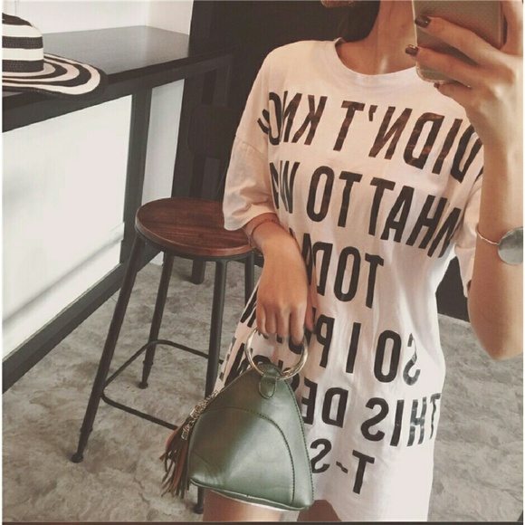 Triangular Clutch - Picture 2 of 2