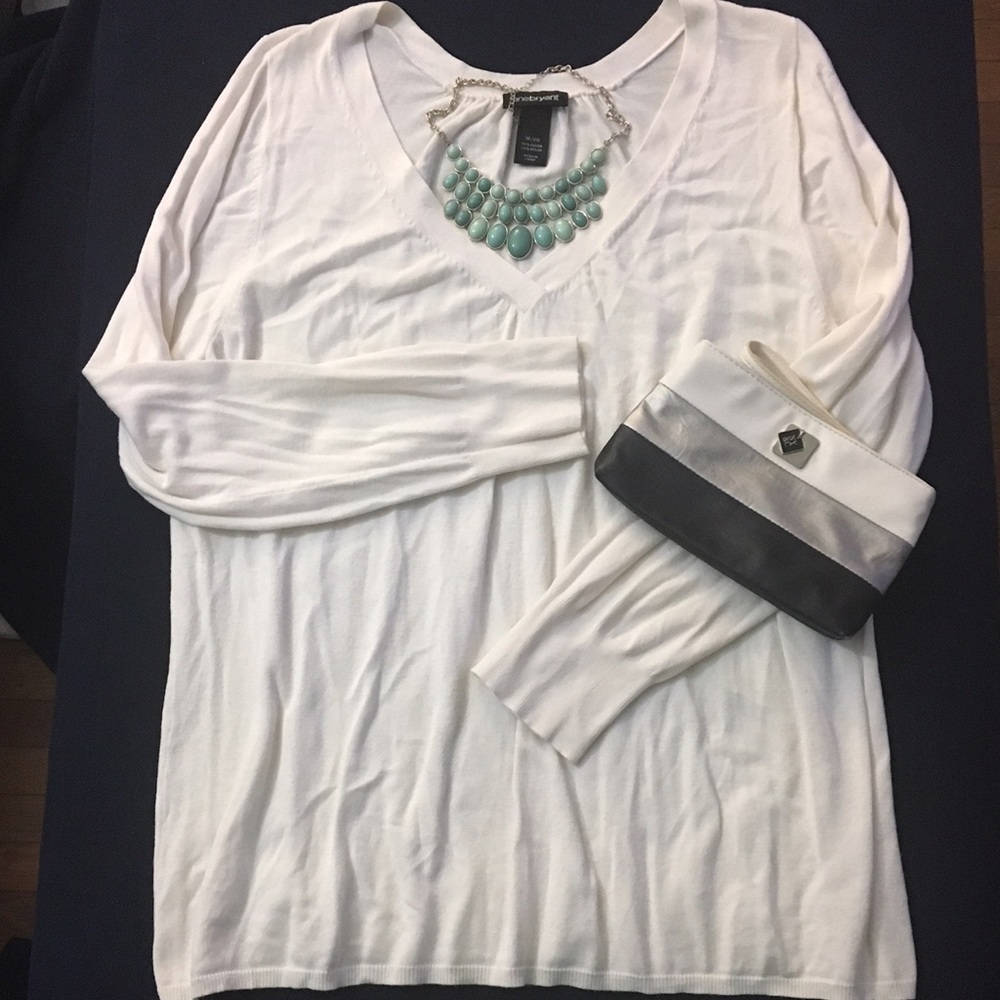 White long sleeved top