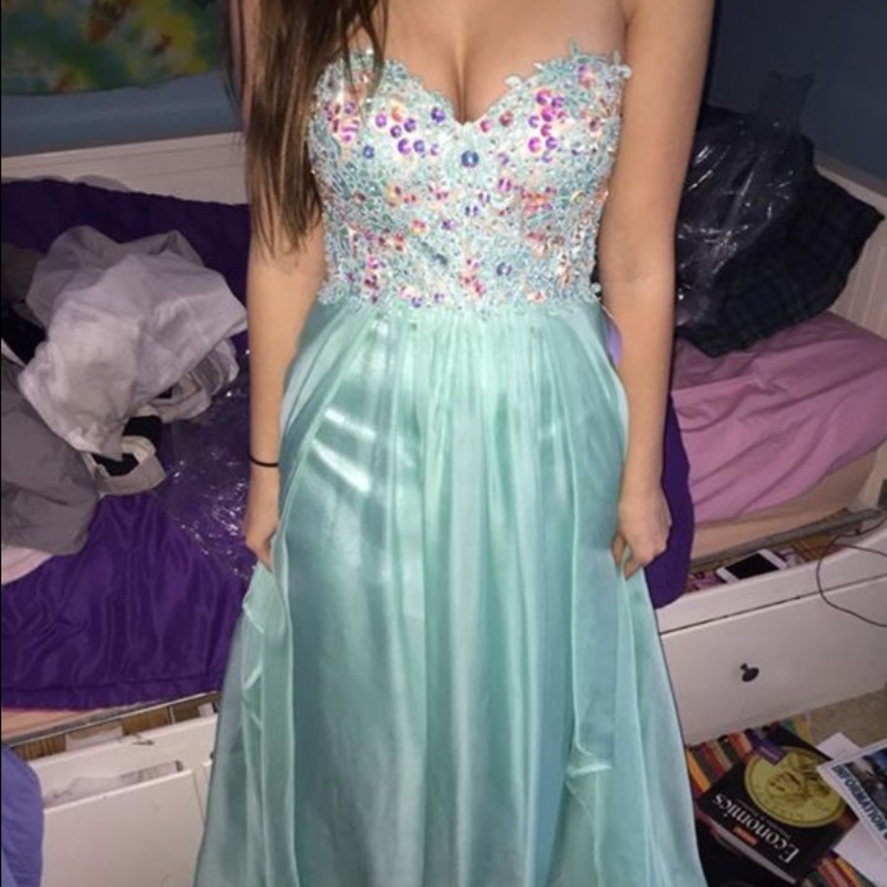 Prom dress