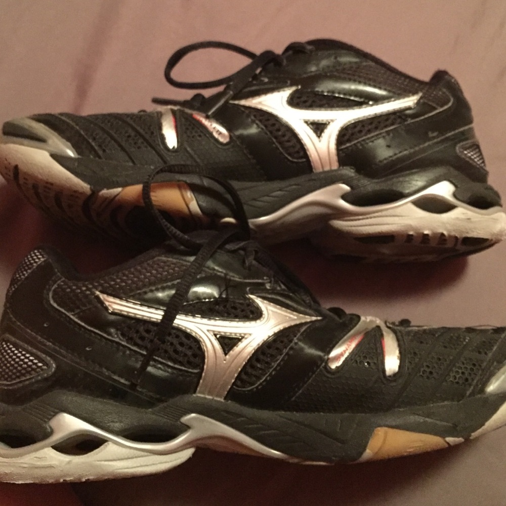 Mizuno Wave Lightning RX - Picture 2 of 4
