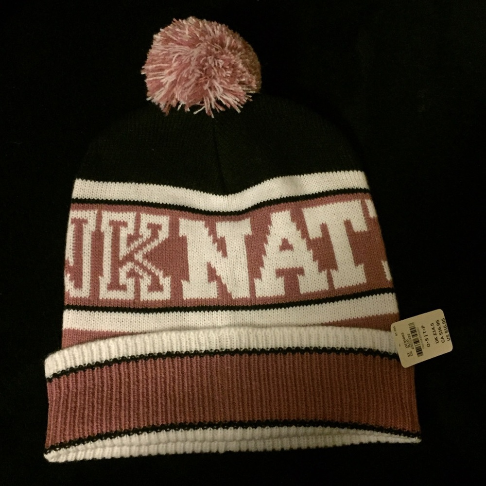 VS Beanie