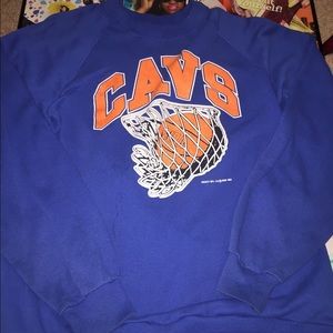Vintage Cavs Crewneck !