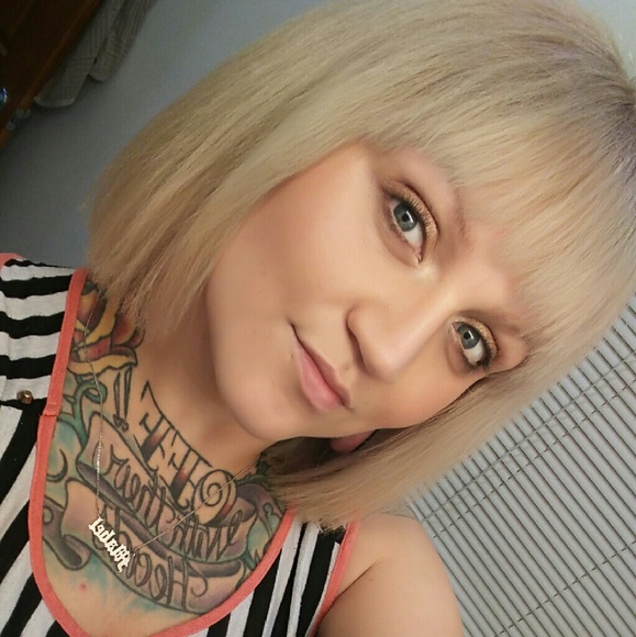 Meet your Posher, Kiley - Picture 1 of 1