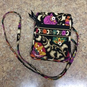 Vera Bradley little hipster in Suzanni pattern