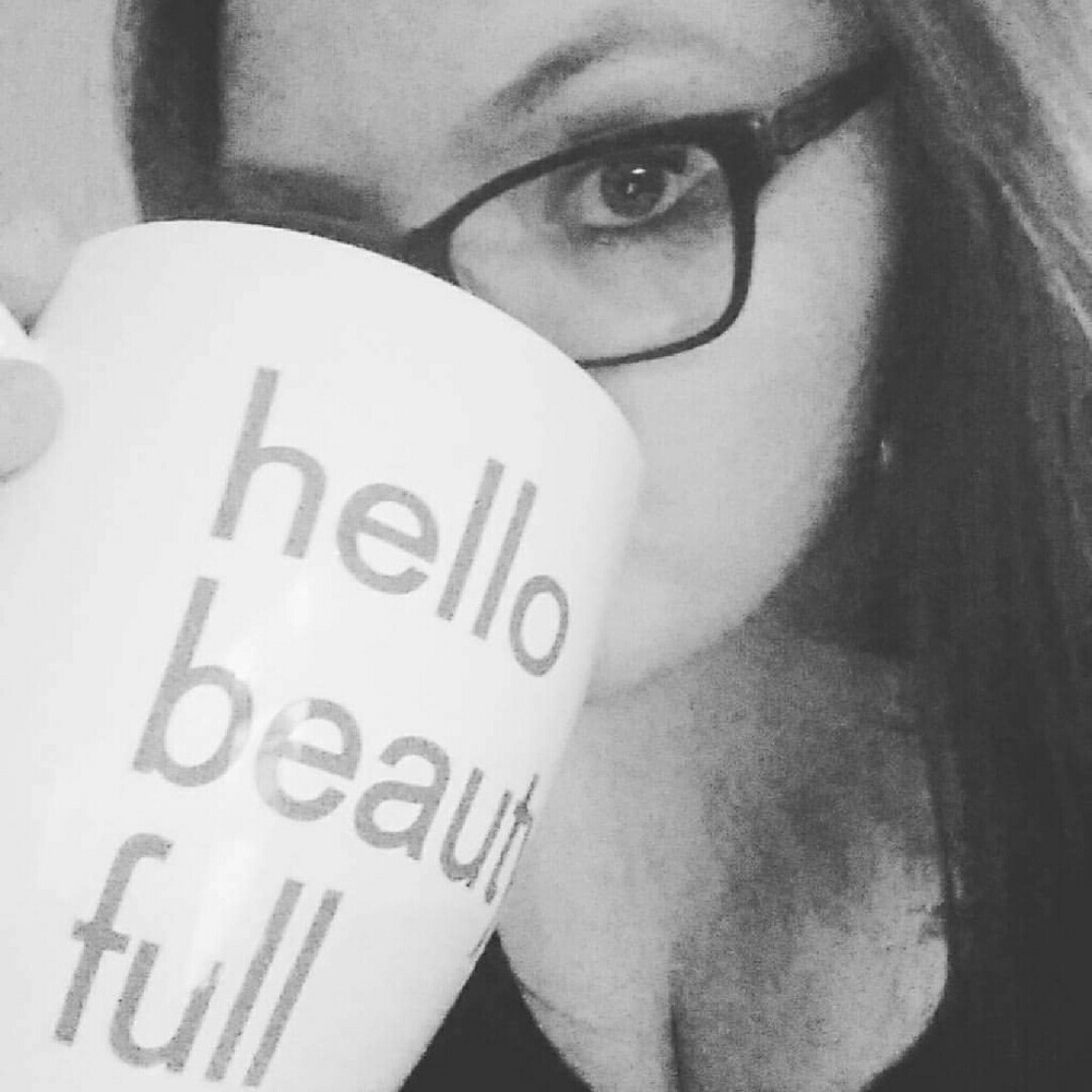 Meet your Posher, Vicky