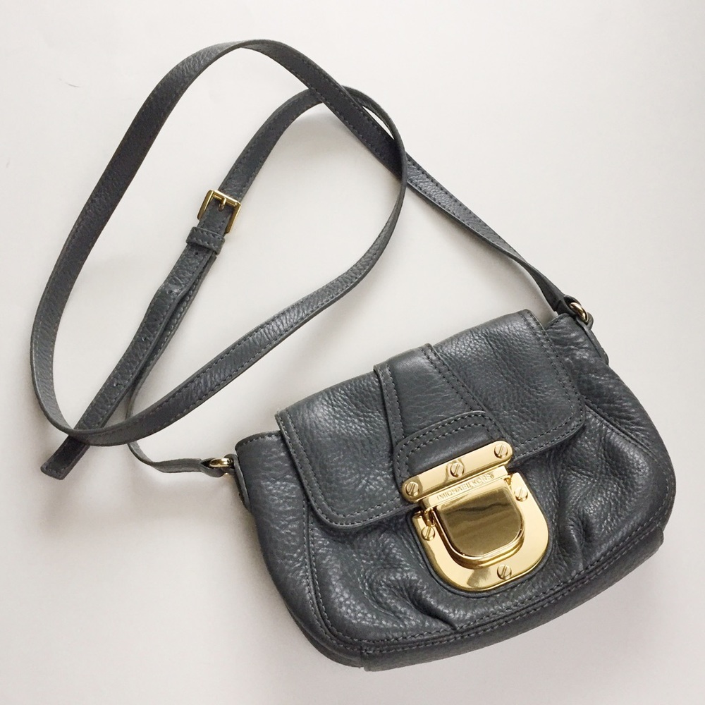 Michael Kors mini crossbody - Picture 1 of 4