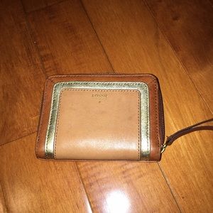 fossil wallet