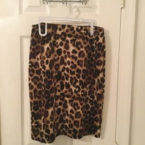 Betsey Johnson Leopard pencil skirt
