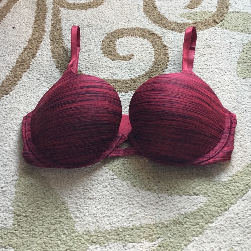 Victoria's Secret perfect shape bra. 32DD