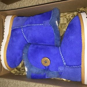 Toddler girls uggs 7c
