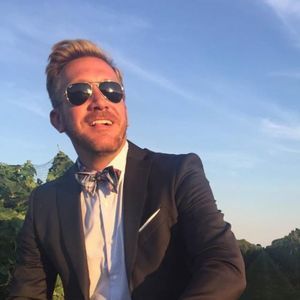 Meet your Posher, James