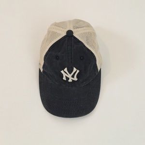 Kitson Yankee Hat